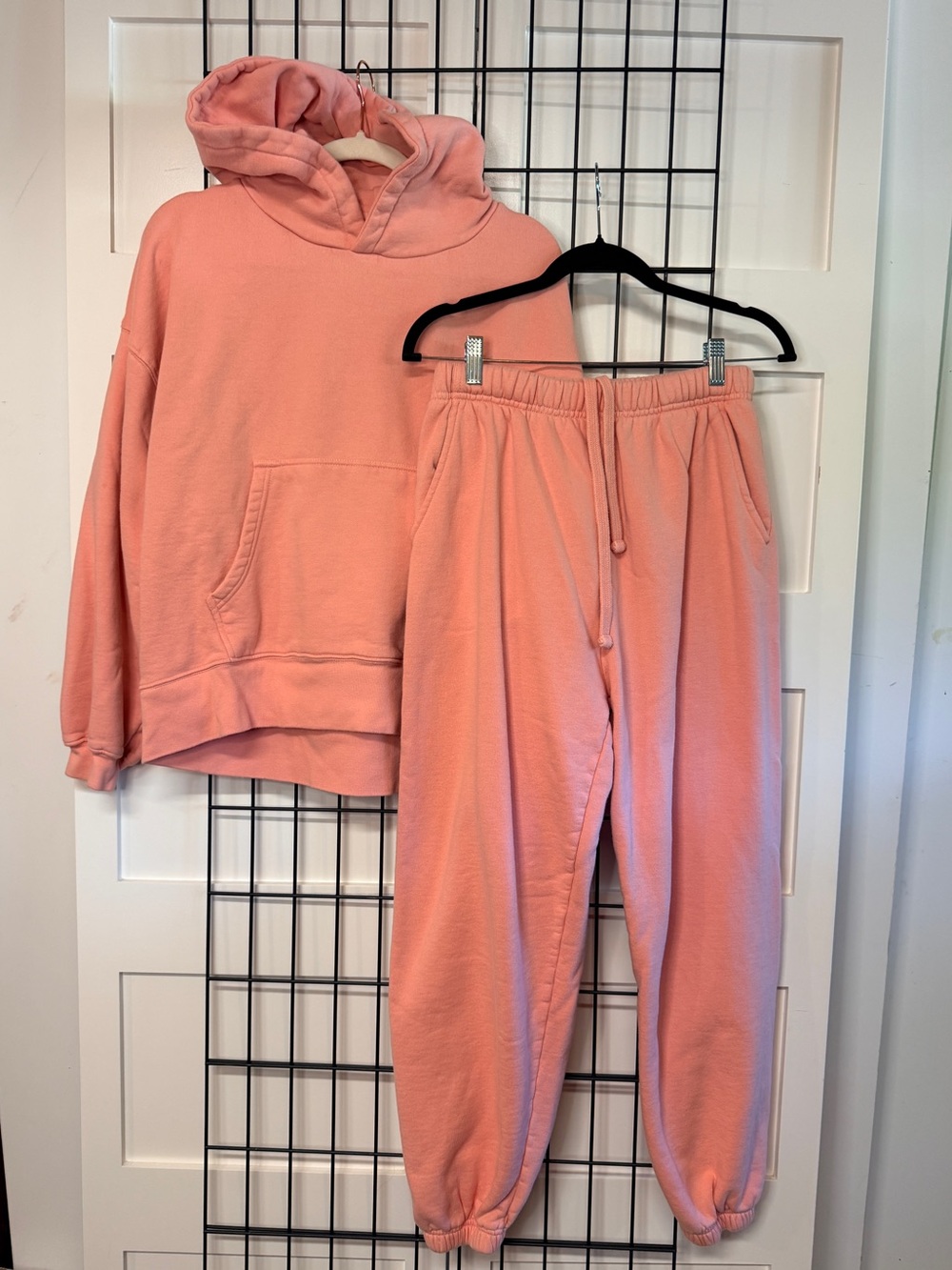 Daily Drills Pink Lemonade Sweat Set XS/S top M/L pants Like New!